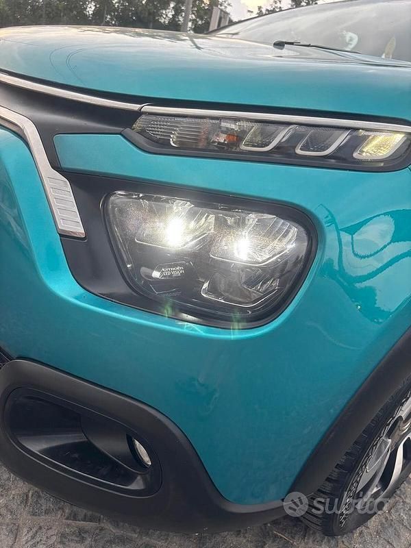 Usata Citroën C3 PureTech 110 CV (80 kW) 2021 Blu Utilitaria