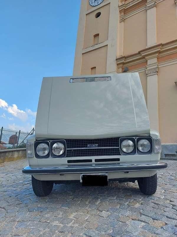 Usata Fiat 124 90 CV (66 kW) 1973 Bianco Berlina