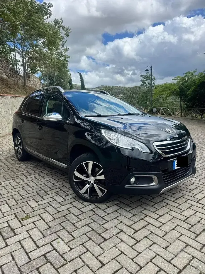 Occasion Peugeot 2008 Allure 115 ch (84 kW) 2014 Noir SUV