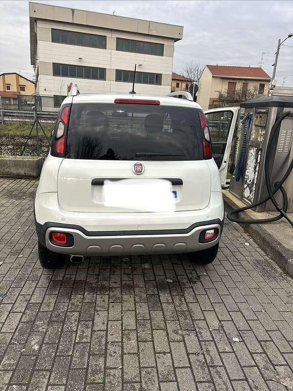 Usata Fiat Panda Cross Cross 86 CV (63 kW) 2020 Utilitaria