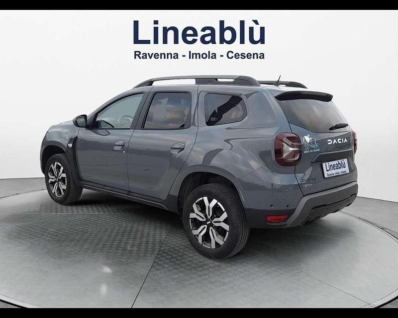 Usata Dacia Duster Journey 101 CV (74 kW) 2022 Grigio SUV