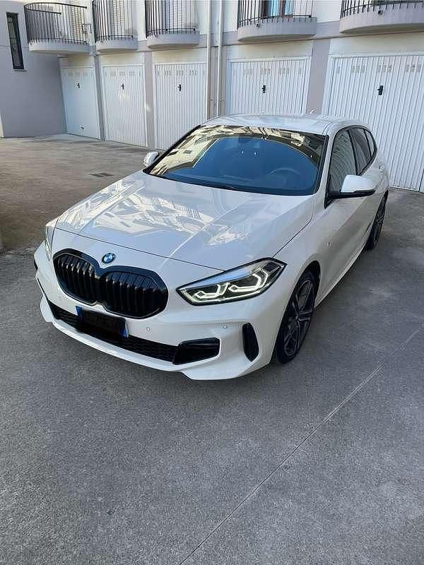 Usata BMW 116 M Sport 116 CV (85 kW) 2021 Utilitaria