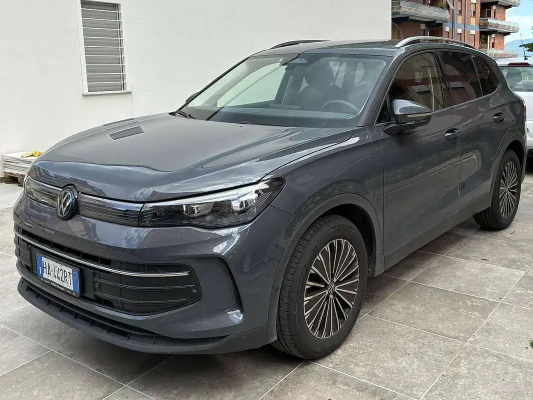Usata VW Tiguan Edition 150 CV (110 kW) 2025 Grigio SUV
