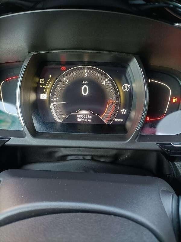 Usata 2015 Renault Espace Initiale Paris Monovolume | 9500 € (Buon prezzo) - Immagine 1/4