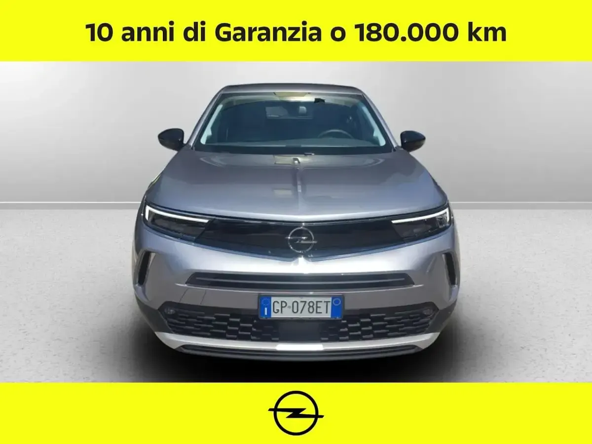 Usata Opel Mokka Elegance 101 CV (74 kW) 2023 Grigio SUV