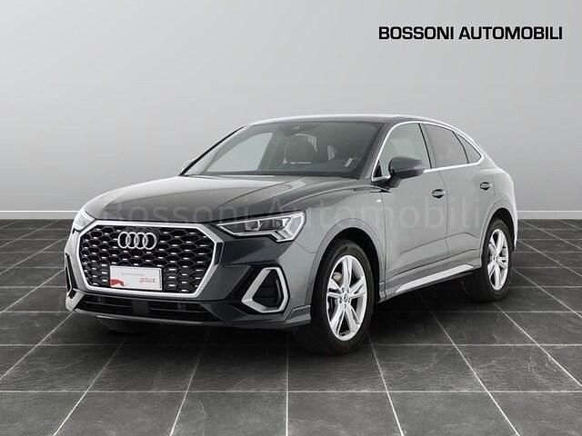 Grigio Usata 2025 Audi Q3 Sportback S-Line SUV | 42.900 € (Buon prezzo) - Immagine 1/4
