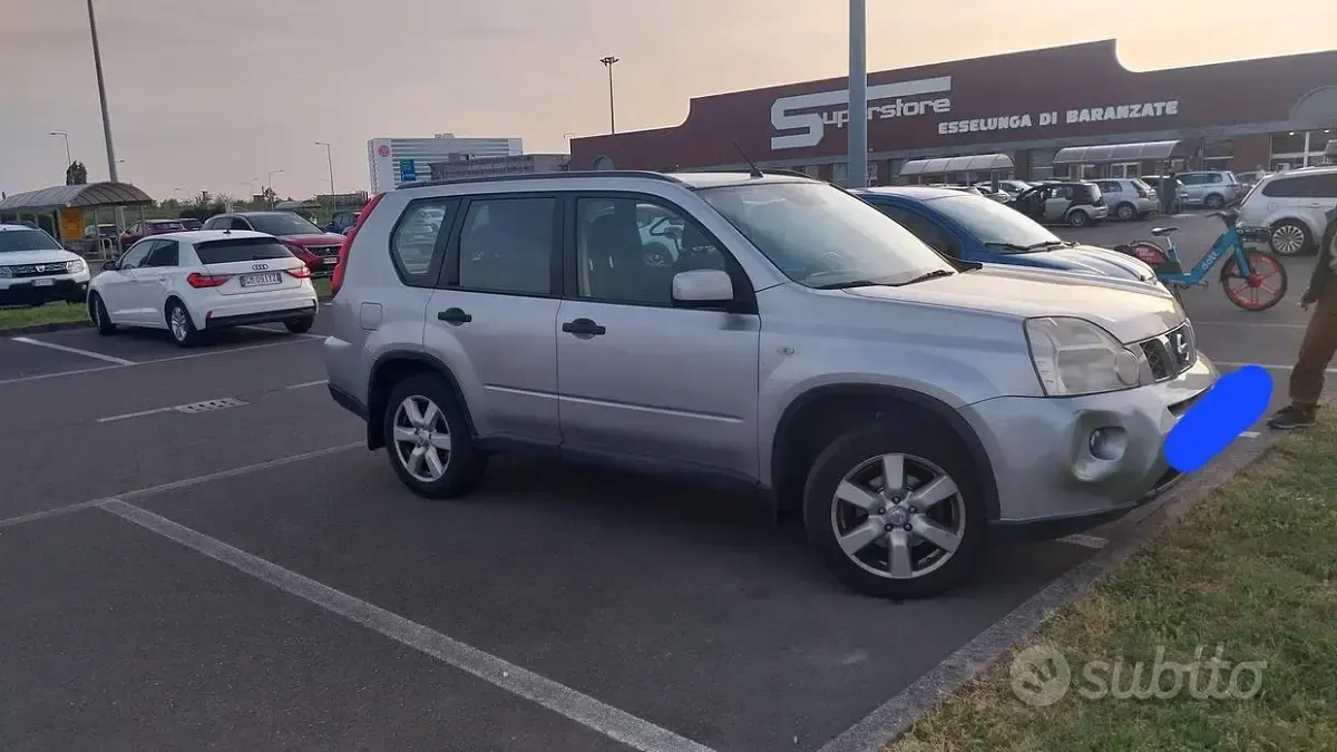 Usata Nissan X-Trail 150 CV (110 kW) 2008 Grigio SUV