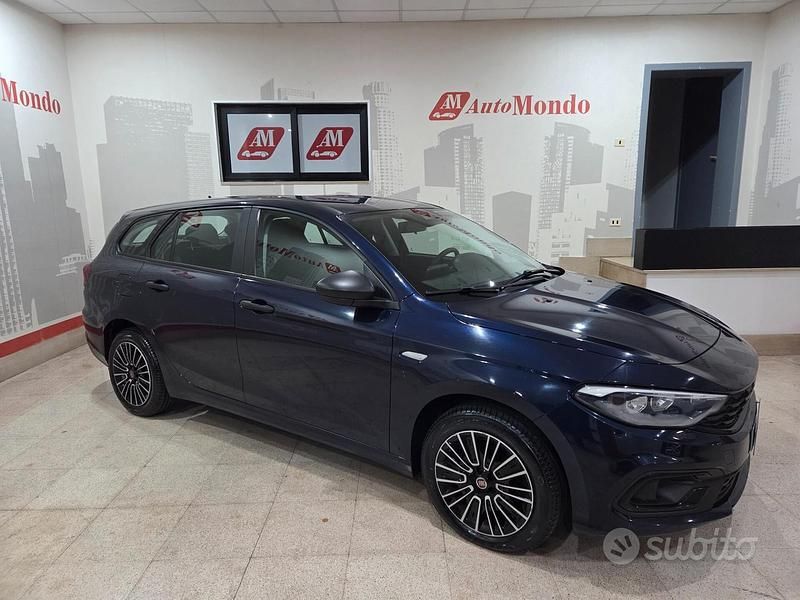 Usata Fiat Tipo Life 130 CV (95 kW) 2021 Blu Station wagon