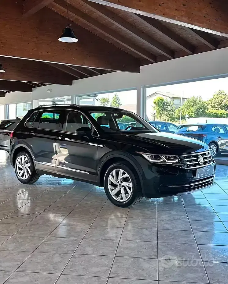 Używany VW Tiguan Elegance 150 KM (110 kW) 2023 Czarny SUV