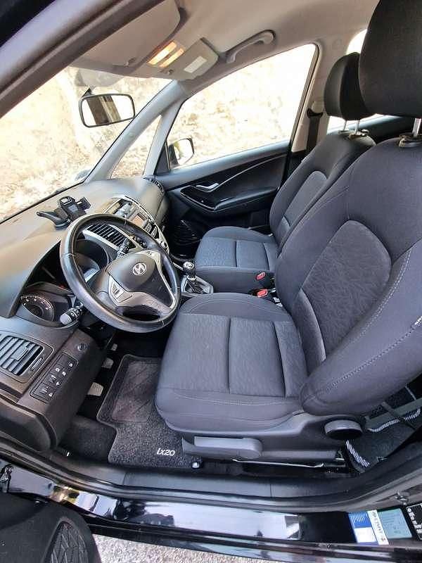 Usata Hyundai ix20 Comfort 90 CV (66 kW) 2017 Utilitaria