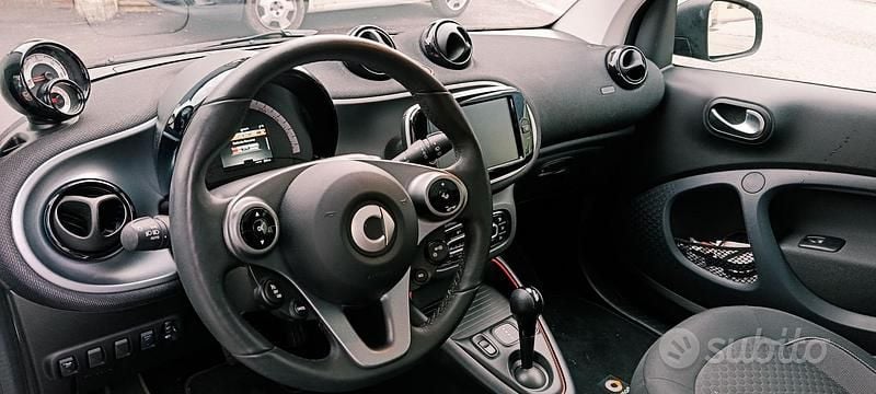 Usata Smart ForTwo Electric Drive 41 kW (56 CV) 2022 Blu Coupé