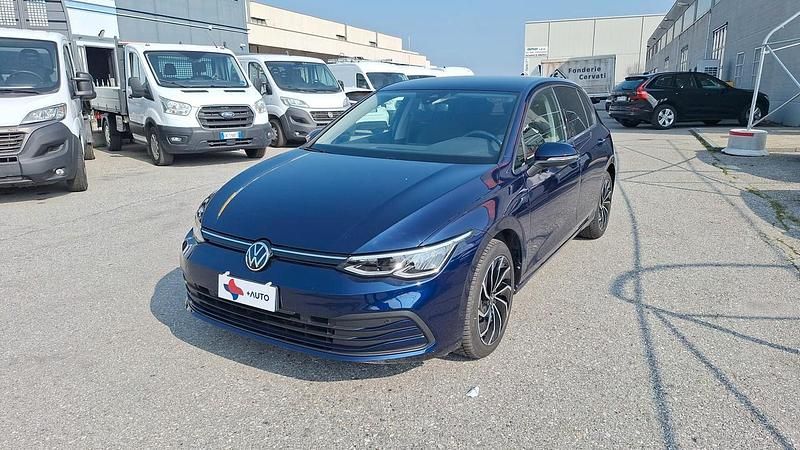 Usata VW Golf VIII Life 130 CV (95 kW) 2022 Blu Berlina