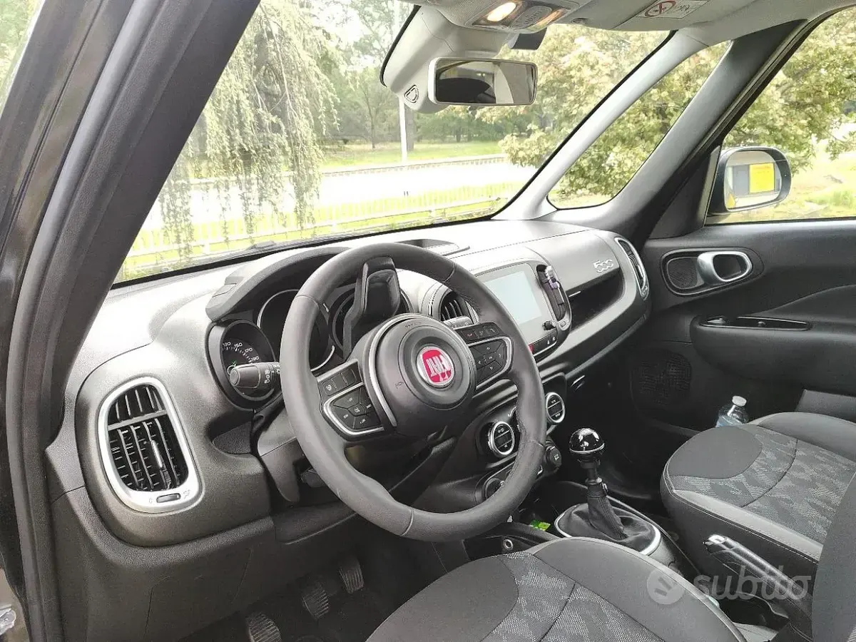 Usata Fiat 500L Cross 95 CV (69 kW) 2021 Grigio Monovolume
