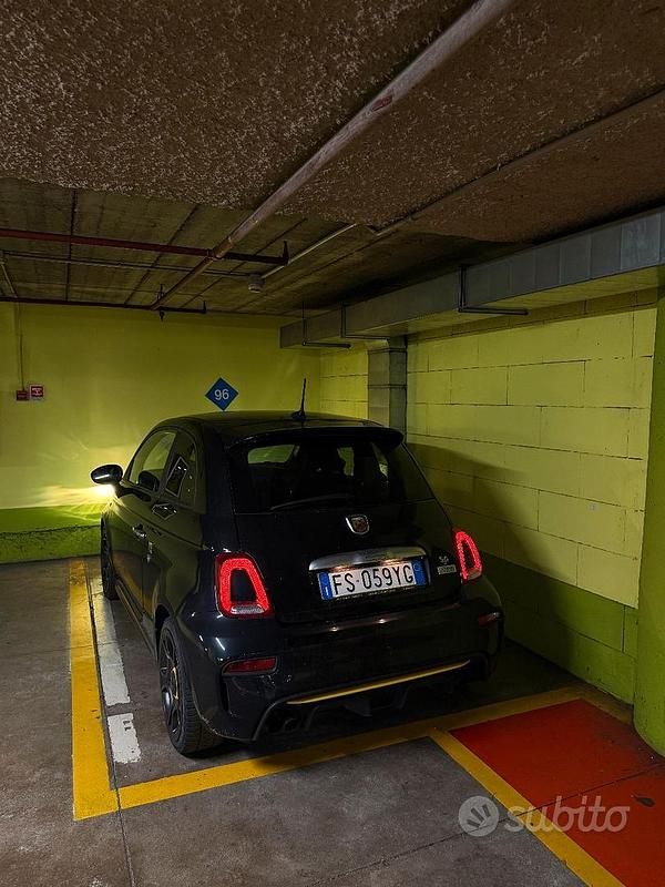 Usata Abarth 500 Pista 160 CV (117 kW) 2018 Nero Berlina