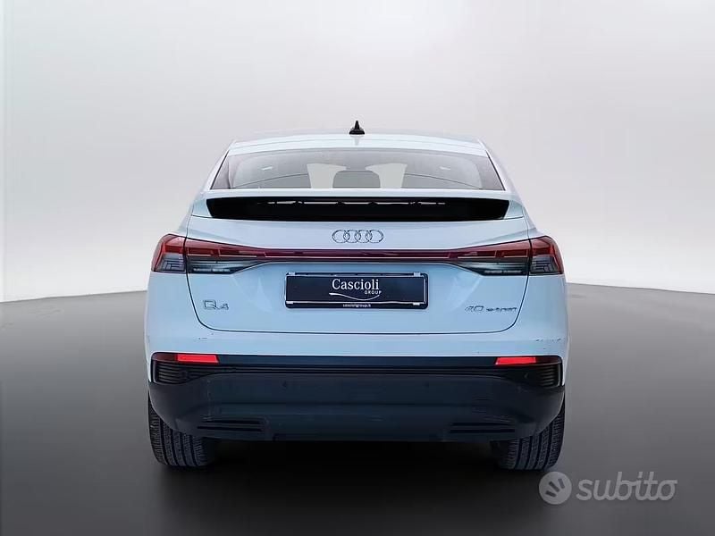 Usata Audi Q4 Sportback e-tron Comfort 150 kW (204 CV) 2022 Bianco SUV