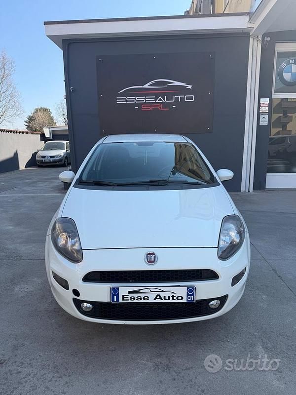 Usata Fiat Punto Street 95 CV (69 kW) 2018 Bianco Utilitaria
