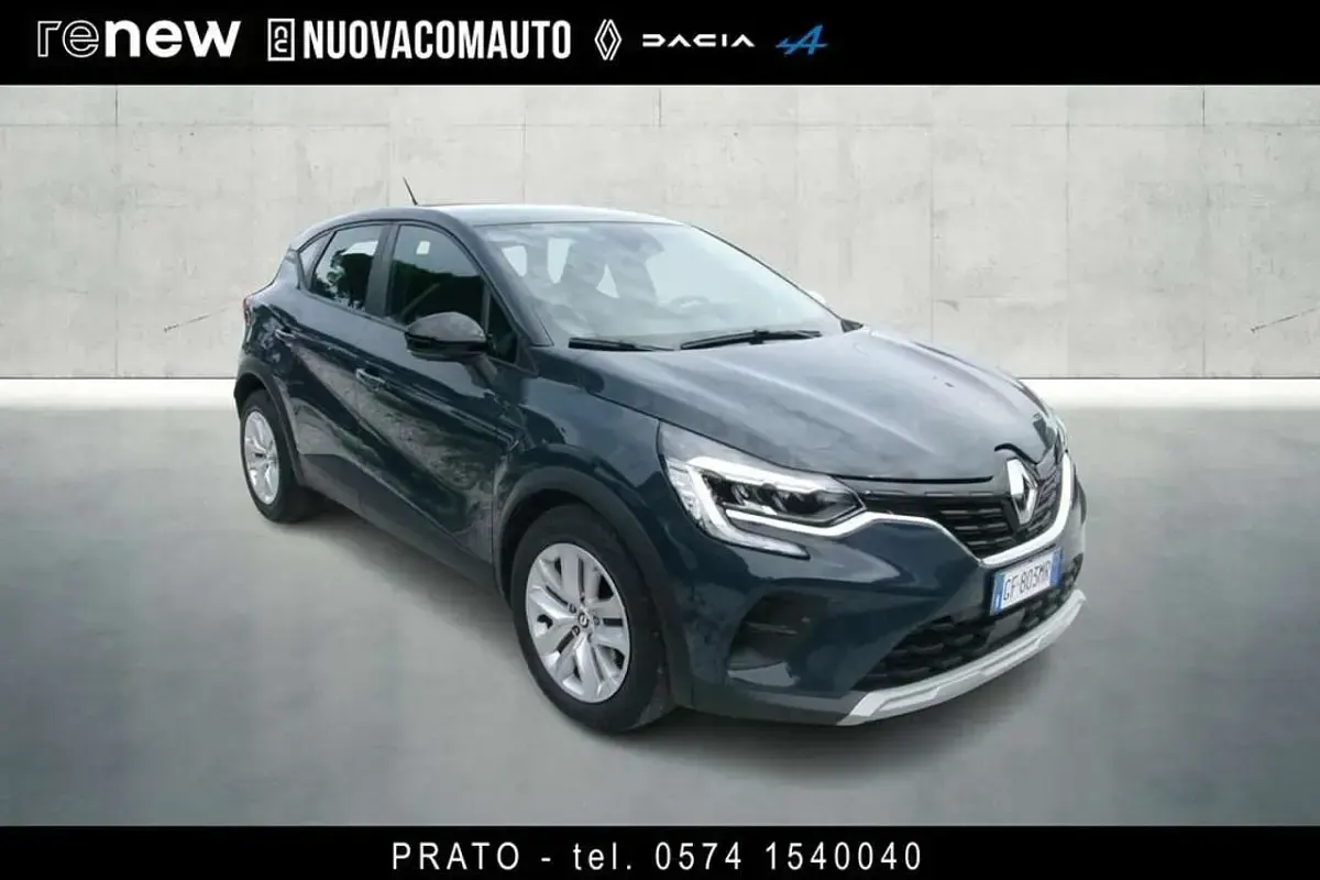 Usata Renault Captur Zen 91 CV (66 kW) 2021 Blue marine SUV