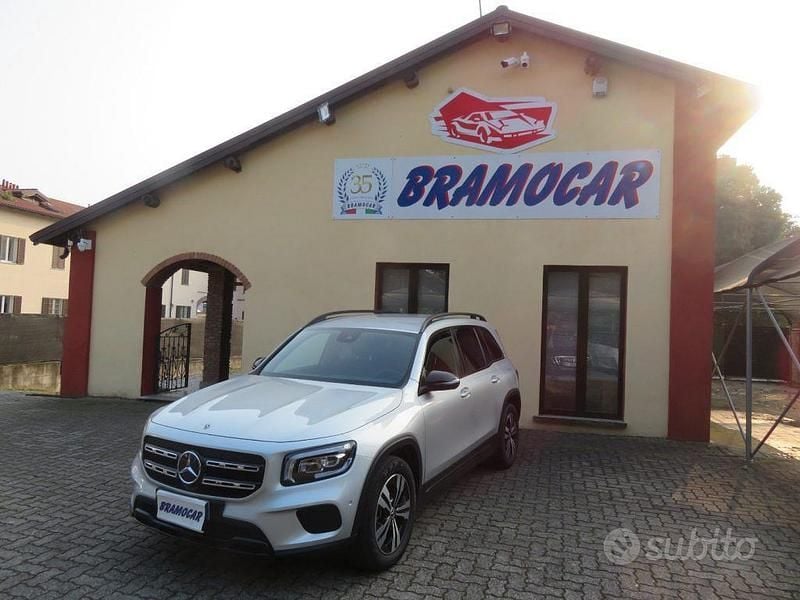 Argento Usata 2021 Mercedes GLB200 SUV | 31.900 € (Ottimo prezzo) - Immagine 1/4
