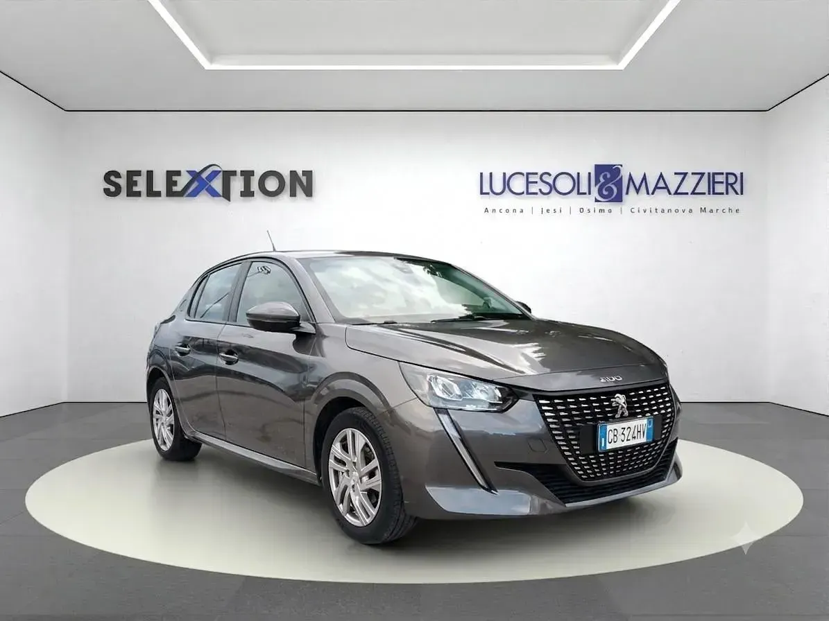 Usata Peugeot 208 74 CV (54 kW) 2020 Utilitaria