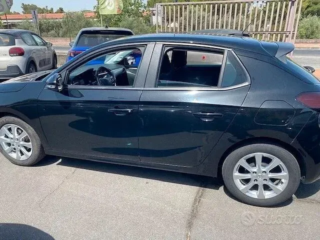 Usata Opel Corsa Edition 75 CV (55 kW) 2023 Nero Utilitaria