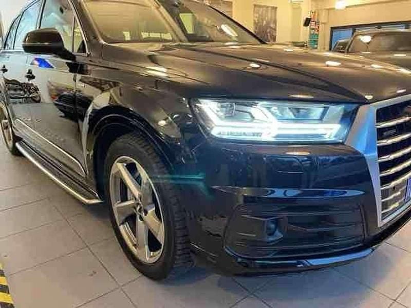 Usata Audi Q7 Sport 272 CV (200 kW) 2018 Blu/azzurro SUV