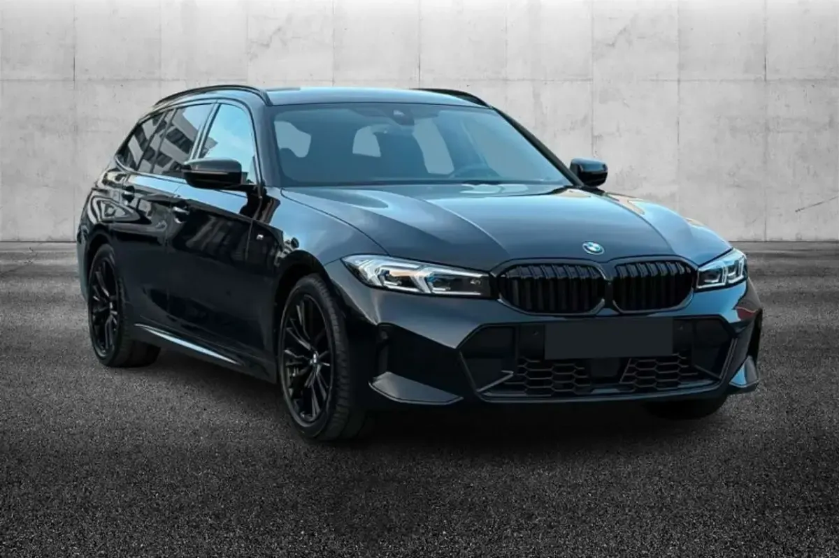 Usata BMW 320 M Sport 184 CV (135 kW) 2025 Nero Station wagon