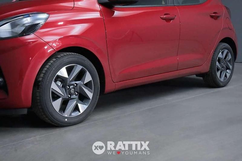 Nuova Hyundai i10 63 CV (46 kW) 2026 Dragon red Utilitaria