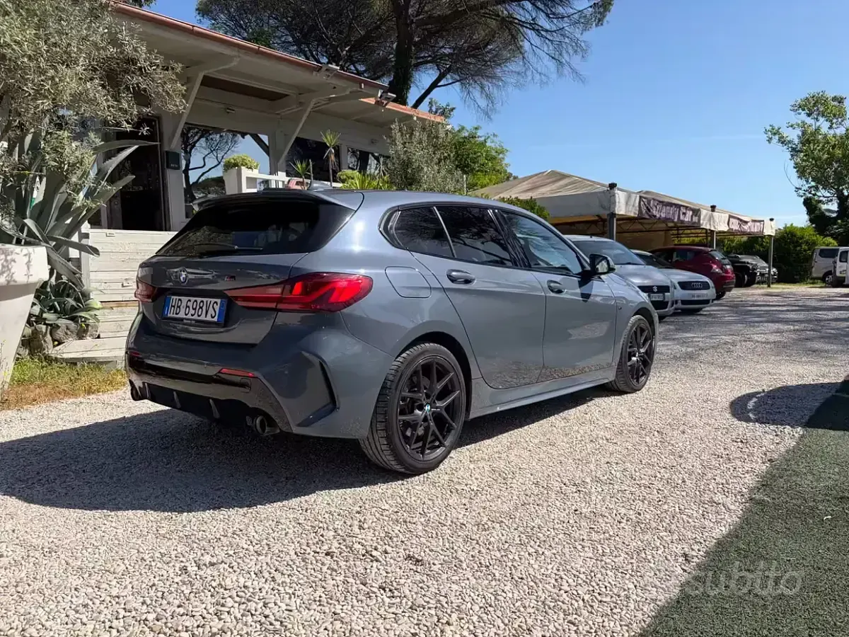 Usata BMW 120 M Sport 190 CV (139 kW) 2021 Grigio Utilitaria