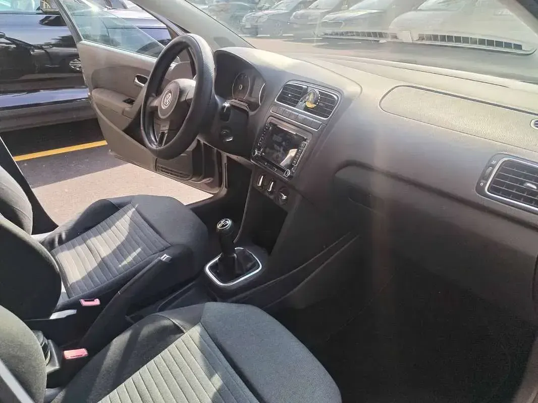 Usata VW Polo Comfortline 69 CV (50 kW) 2010 Grigio Utilitaria
