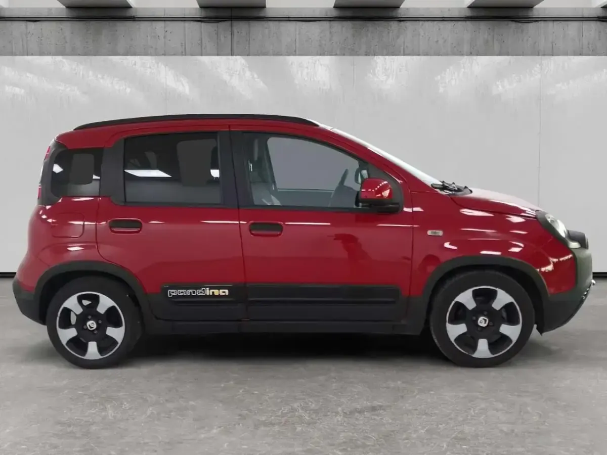Occasion Fiat Panda Cross Cross 70 ch (51 kW) 2025 Rouge Citadine