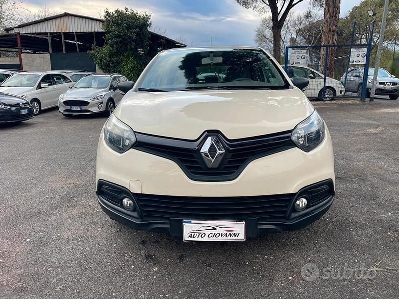 Occasion Renault Captur 90 ch (66 kW) 2015 Blanc SUV