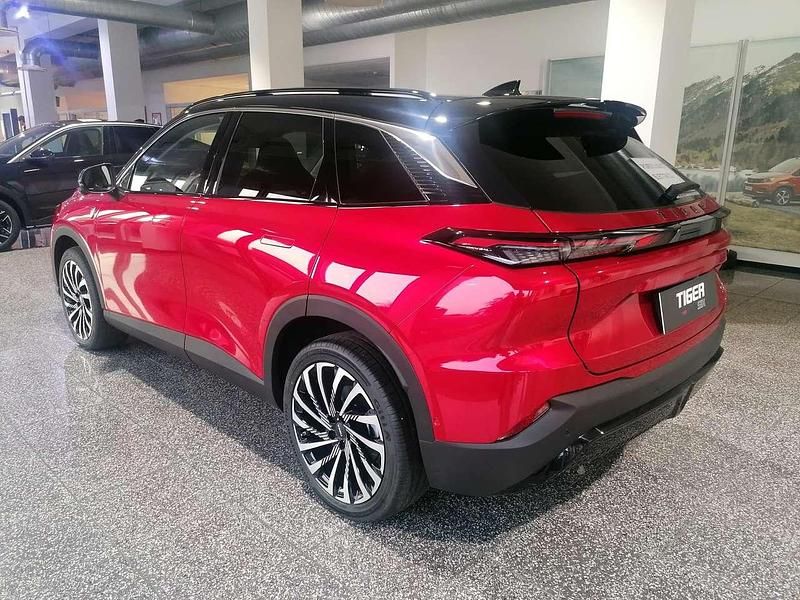 Nuova Tiger Six 177 CV (130 kW) 2026 Rosso SUV
