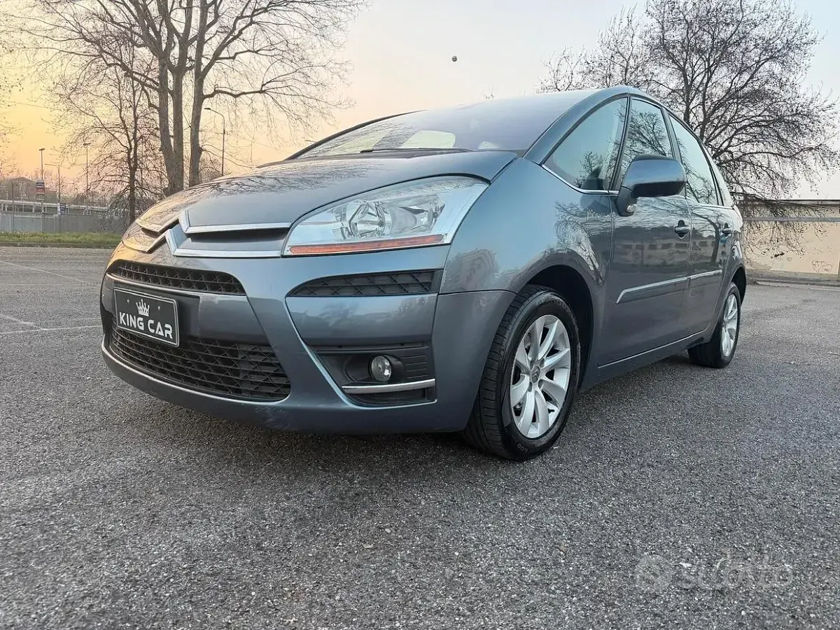 Usata Citroën C4 Picasso Business Class 109 CV (80 kW) 2010 Blu Monovolume