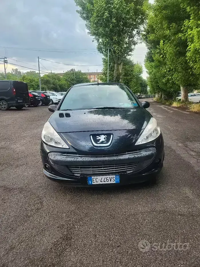 Usata Peugeot 206 68 CV (50 kW) 2010 Nero Berlina