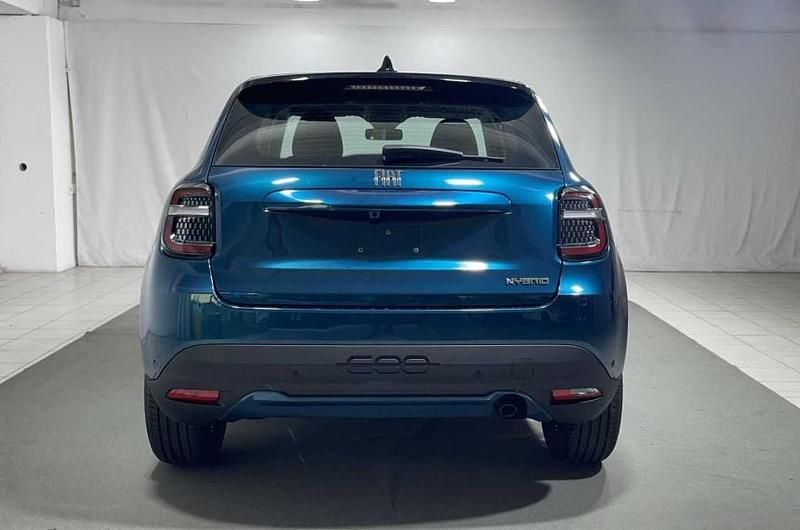 Nuova Fiat 600 101 CV (74 kW) 2025