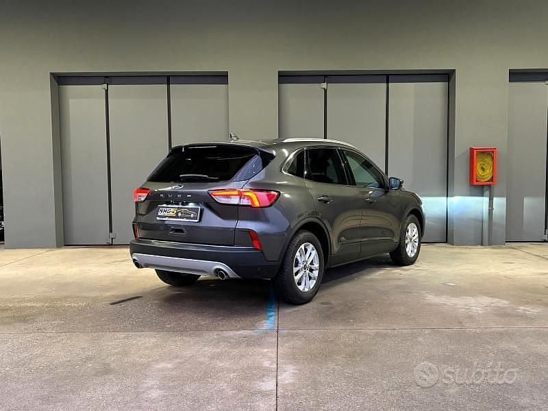 Usata Ford Kuga Titanium X 120 CV (88 kW) 2020 Nero SUV