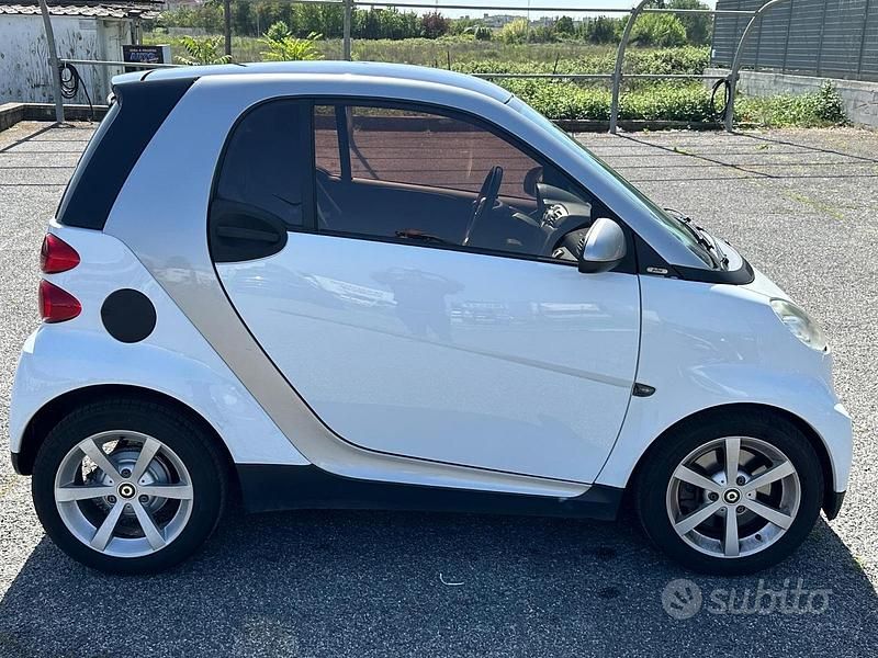 Usata Smart ForTwo Coupé 84 CV (61 kW) 2008 Bianco Coupé