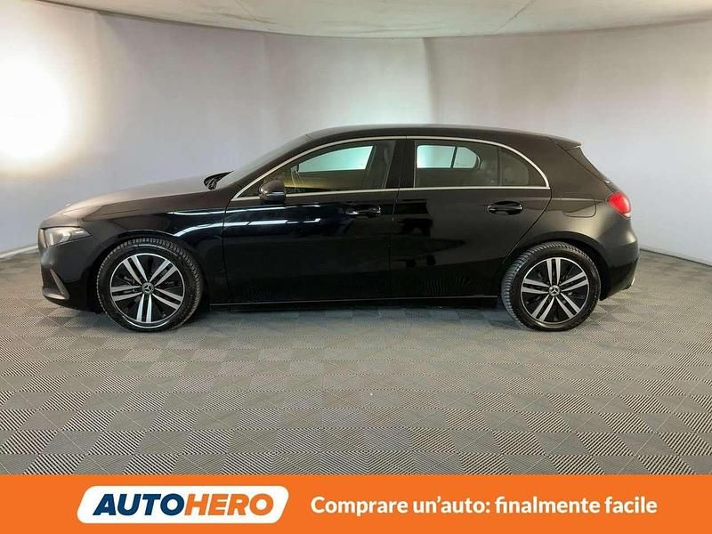 Usata Mercedes A180 116 CV (85 kW) 2021 Nero Berlina