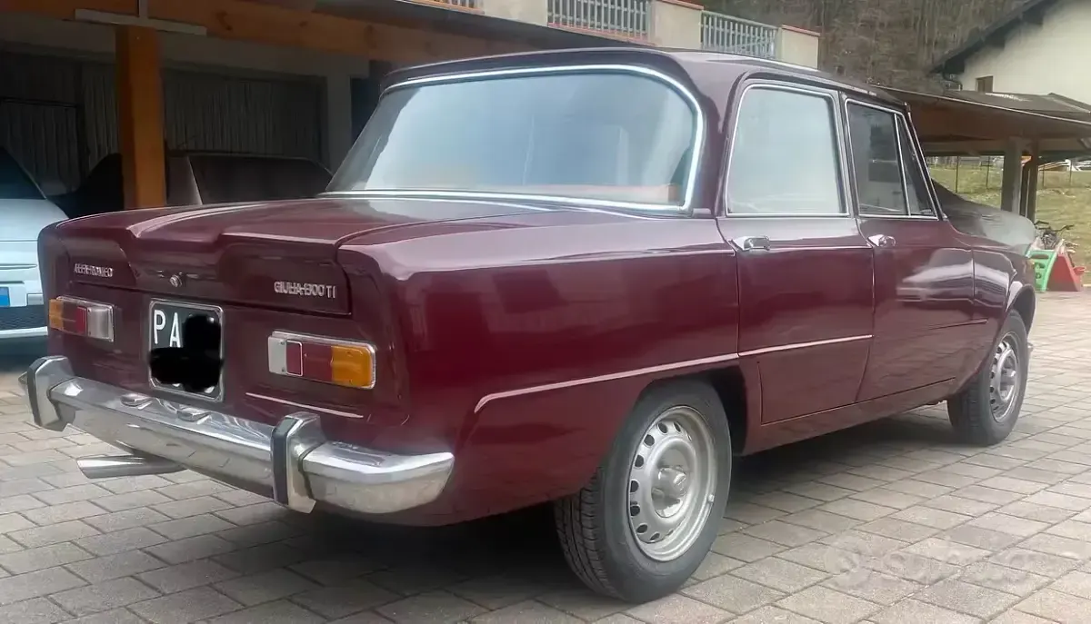 Usata Alfa Romeo Giulia 1300 Ti 1960 Berlina