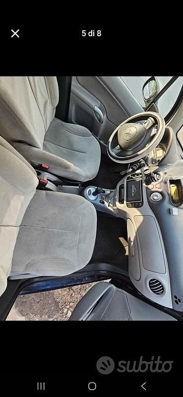 Usata Citroën C3 109 CV (80 kW) 2004 Blu Berlina