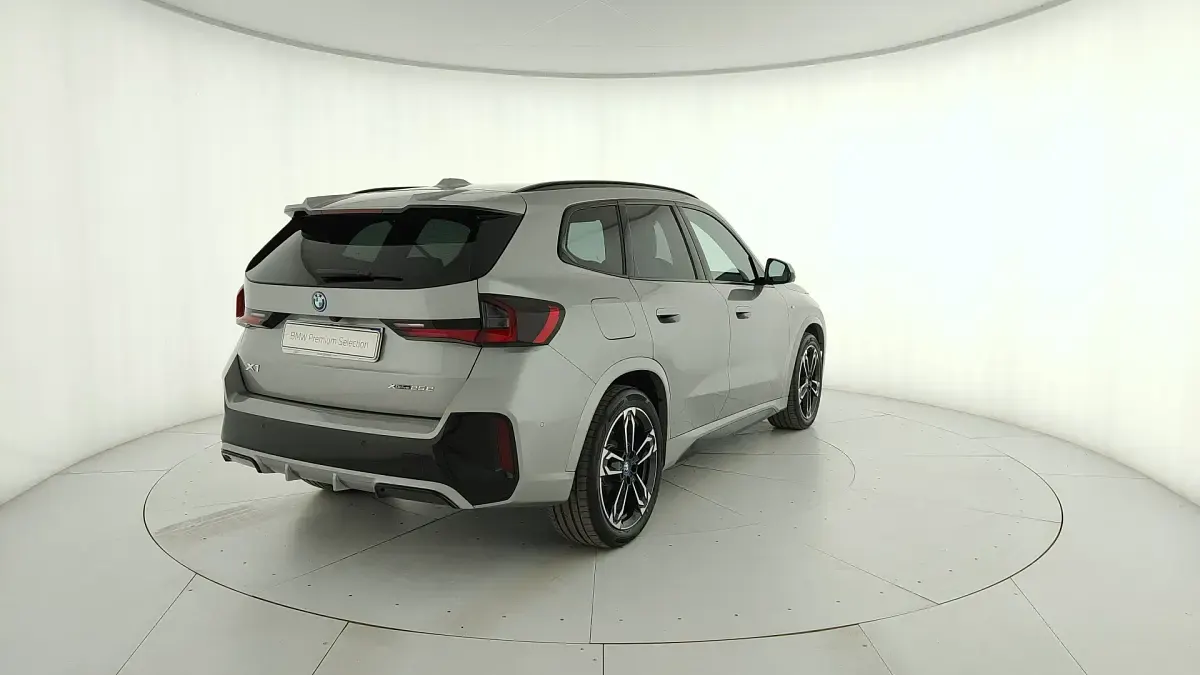 Usata BMW X1 M Sport 136 CV (100 kW) 2025 Argento SUV