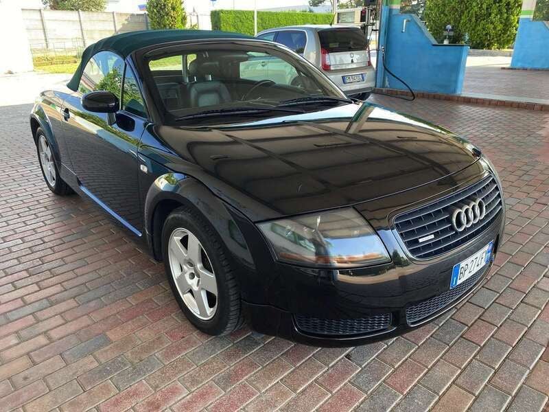Usata Audi TT 180 CV (132 kW) 2000 Nero Cabrio