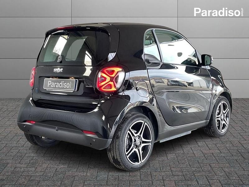 Usata Smart ForTwo Electric Drive 41 kW (56 CV) 2023 Nero Coupé