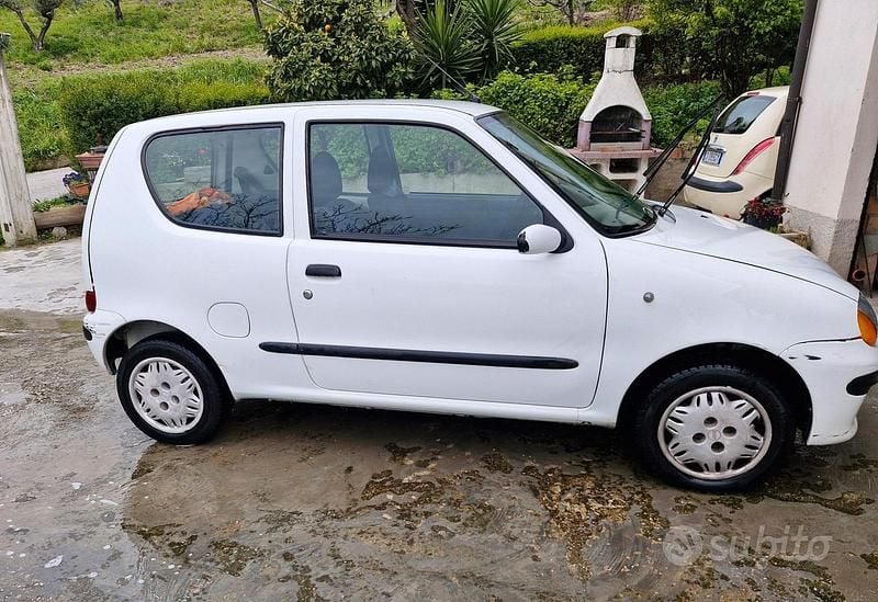 Usata Fiat Seicento 54 CV (39 kW) 2000 Bianco Utilitaria