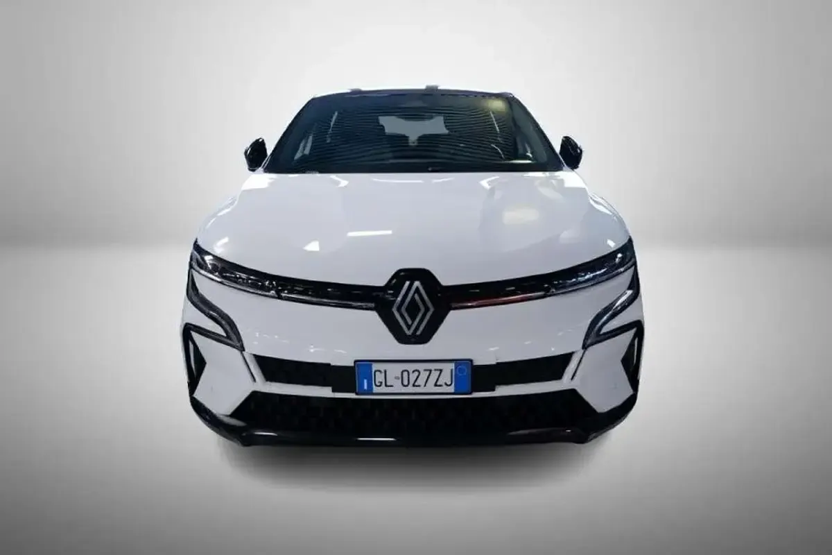 Usata Renault Megane E-Tech Techno 160 kW (218 CV) 2022 Bianco Berlina