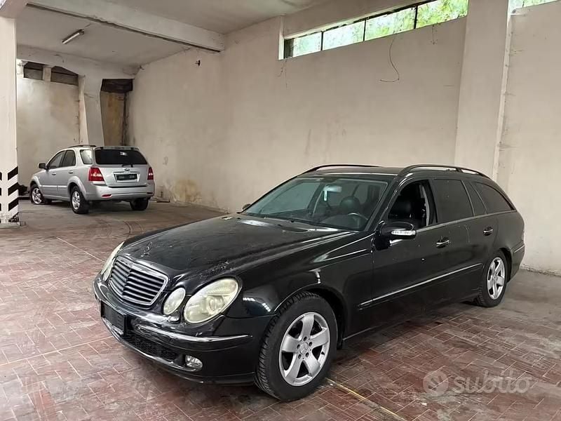 Usata Mercedes E320 Avantgarde 2004 Nero Berlina