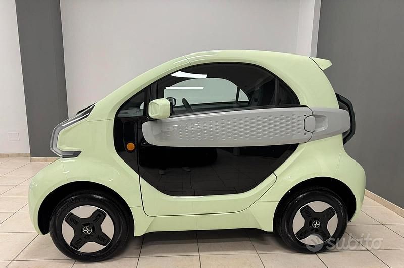 Giallo Nuova 2025 XEV Yoyo Due volumi | 13.490 € - Immagine 1/4