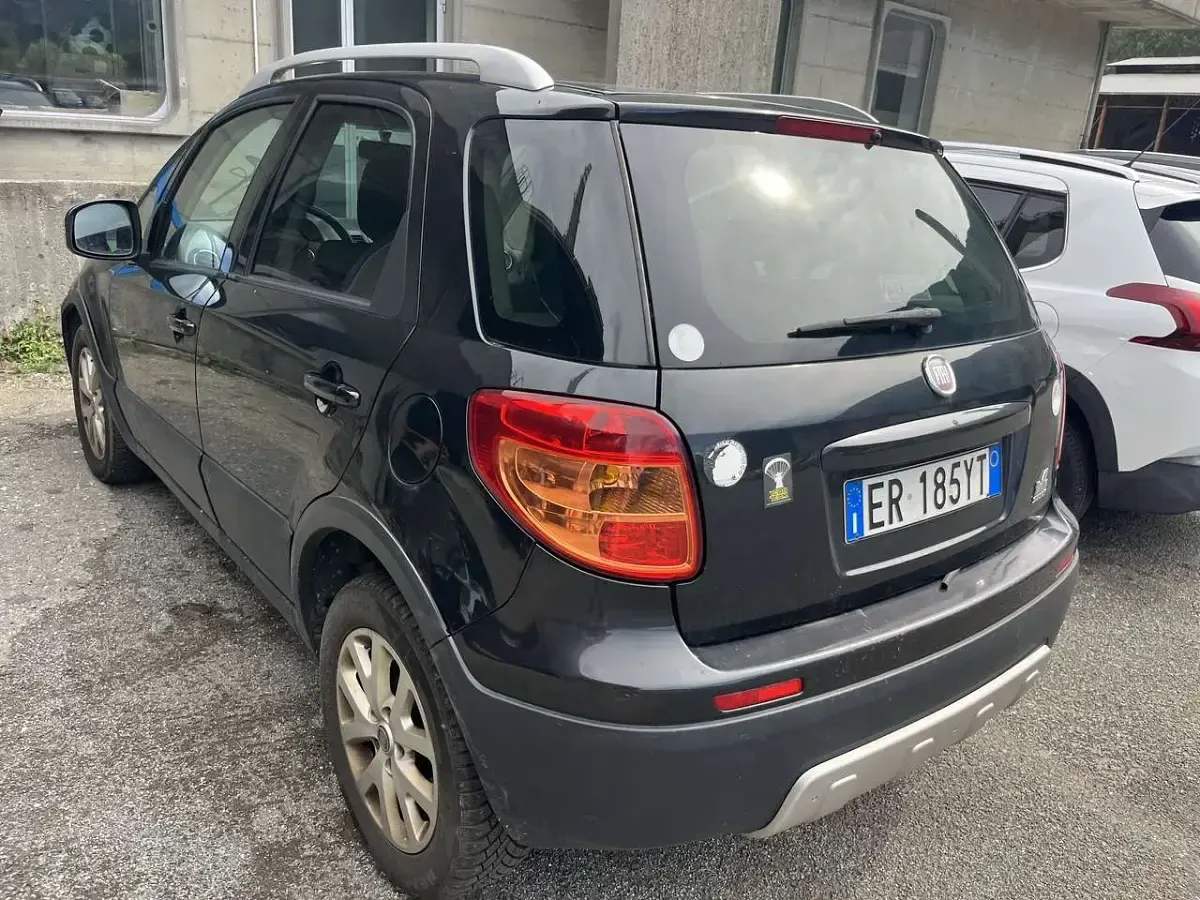 Usata Fiat Sedici Emotion 135 CV (99 kW) 2013 Other SUV