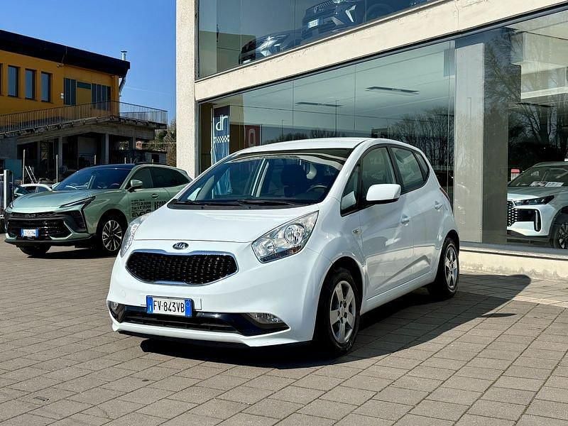 Usata Kia Venga Active 90 CV (66 kW) 2019 Bianco Utilitaria