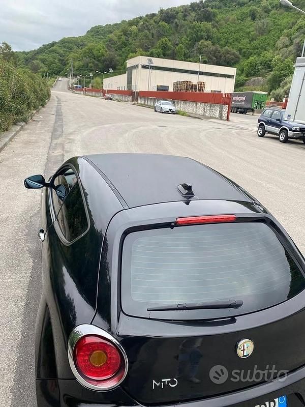 Usata Alfa Romeo MiTo 105 CV (77 kW) 2010 Nero Utilitaria